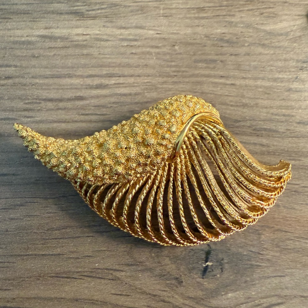 Vintage Monet Gold Brooch